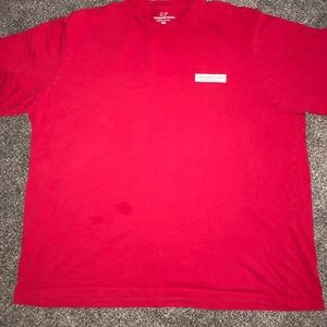 Vineyard Vines t-shirt